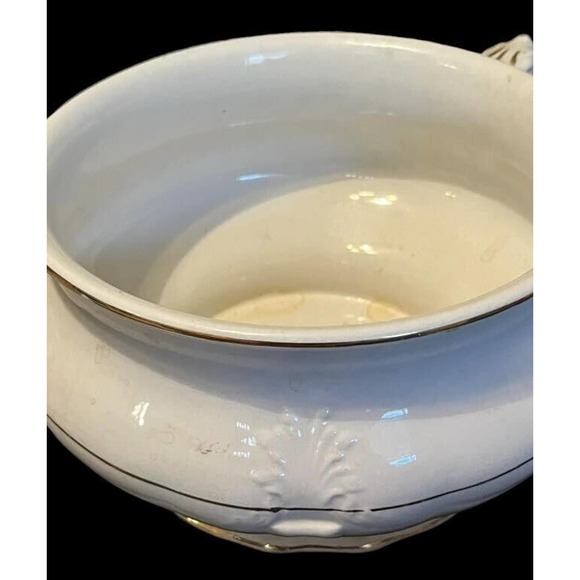 Vintage K.T. & K. Co Semi Vitreous Porcelain Camber Pot / Bowl / Soup Tureen - Picture 5 of 13